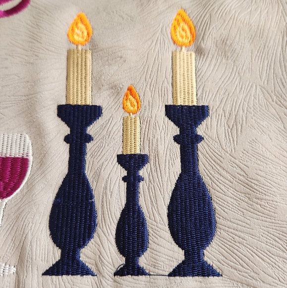 Shabbat Shalom Embroidered Challah Cover - Picture 3 of 8